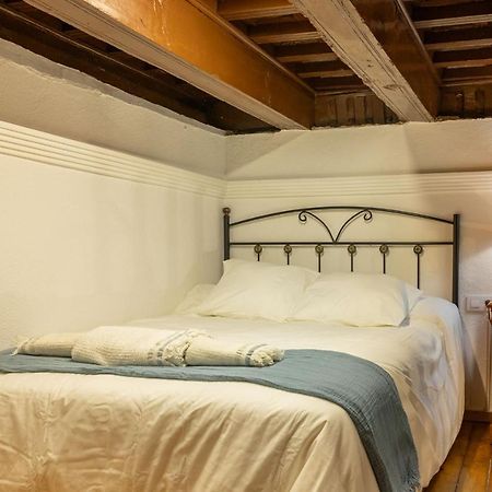 Apartamento Siglo De Oro Siviglia Esterno foto